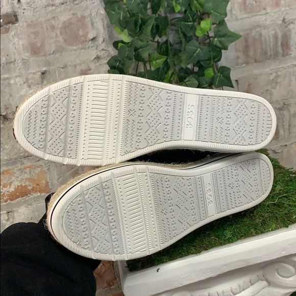 NWT Skechers BOBS Breeze Memory Foam Black - Picture 4 of 4